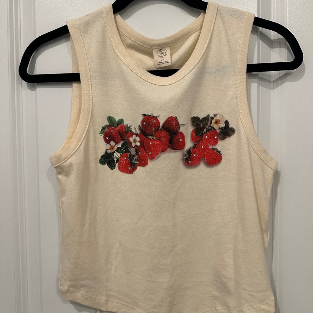 Urban Outfitters Women’s Cream Graphic Crop Tee